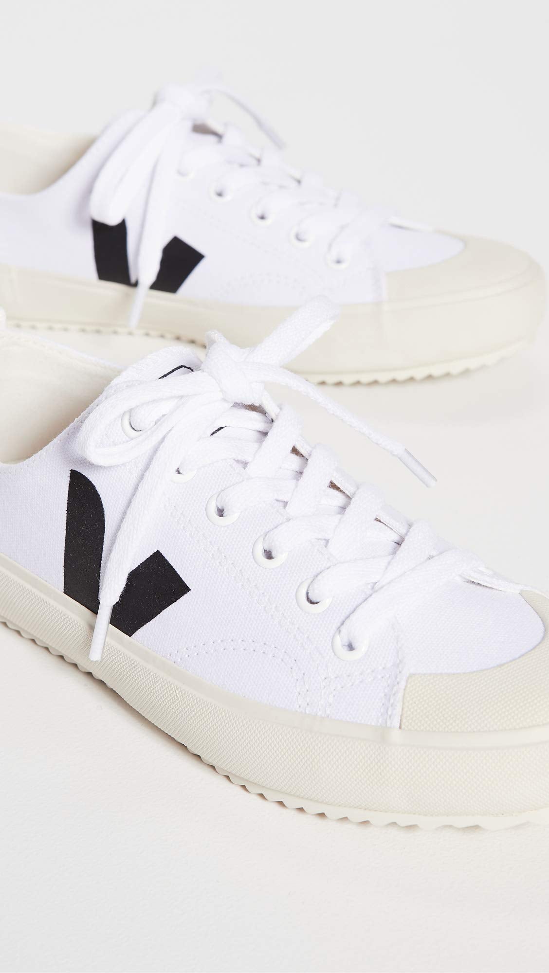 Veja Damen nova Sneaker White/Black