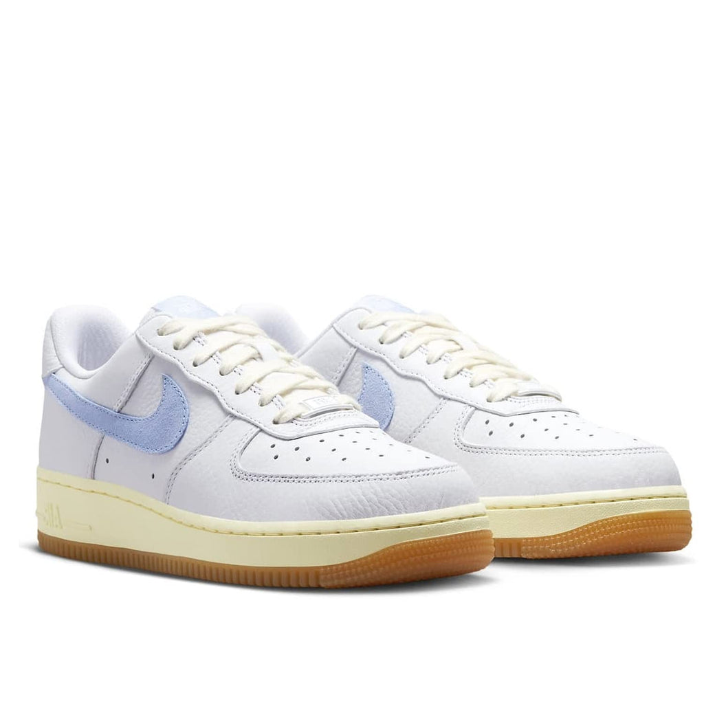 Nike Air Force 1 sneaker bianca da donna FD9867-100