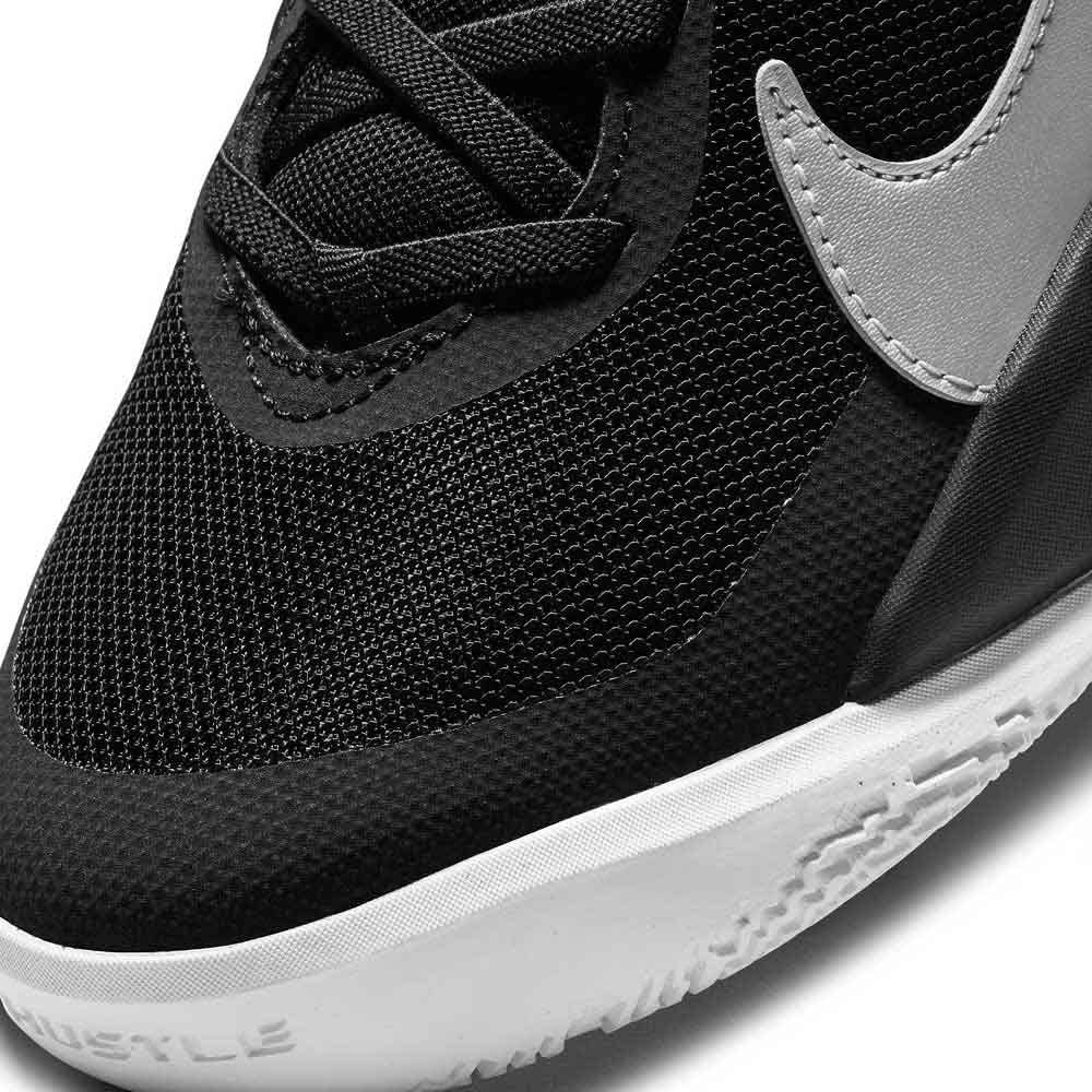 Nike Unisex Kinder Nike Team Hustle D 10 FlyeaseSneaker