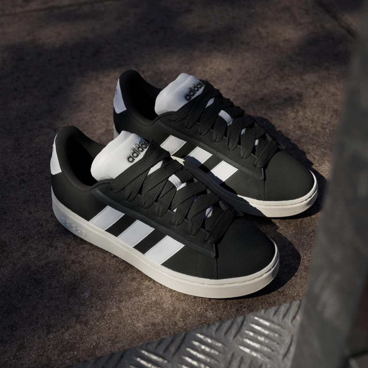 adidas Herren Grand Court Alpha ShoesSCHUHE
